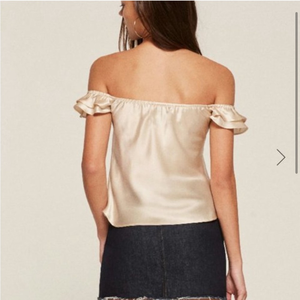 Reformation champagne Aviva silk top NWOT small - Picture 2 of 5